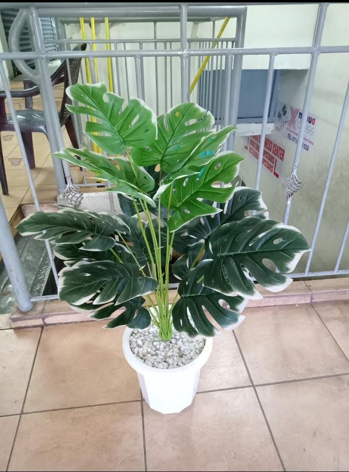 Artificial decor flowers