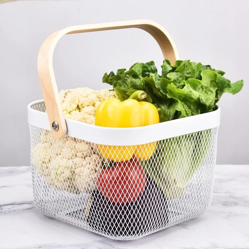 High quality mesh wire fruit basket with wooden handle