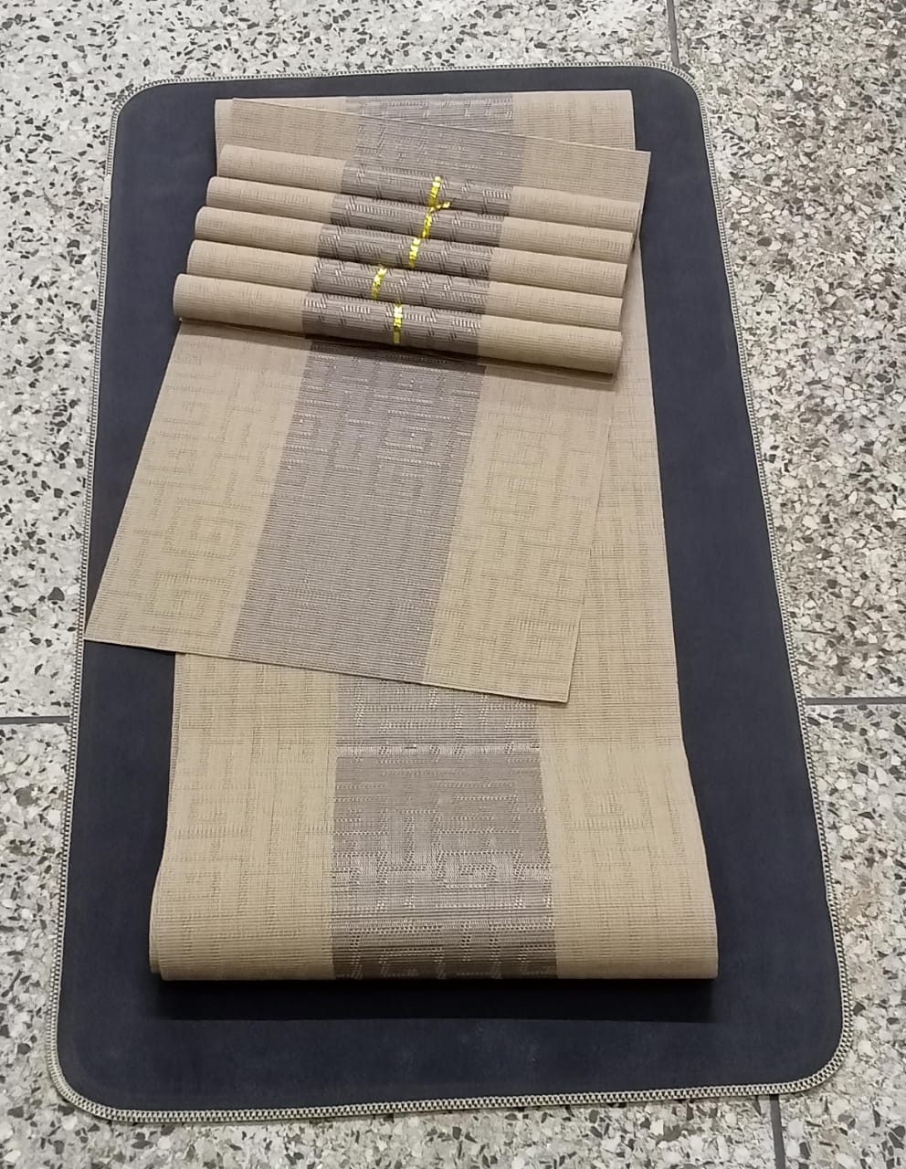 pvc table mats plus one table runner(30*180cm)6pcs