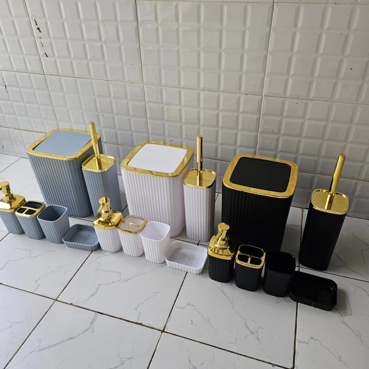 bathroom accessories set with gold ring 6set