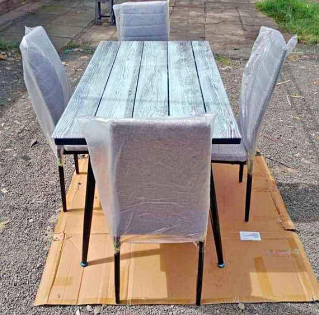 4 seater Glass Top Dining Table