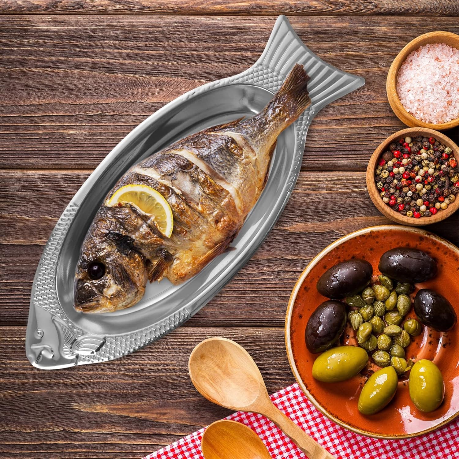 Fish-Shaped Serving Plate