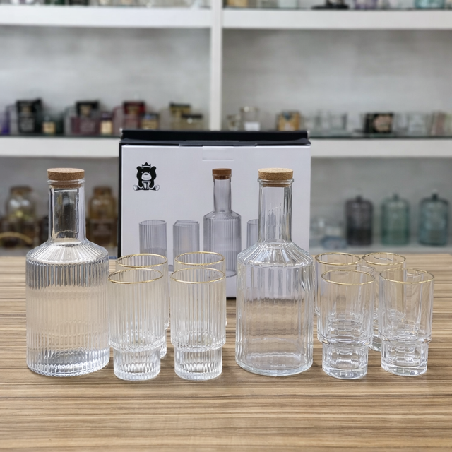 Decanter with Bamboo lid & 6pcs Highball Glassware