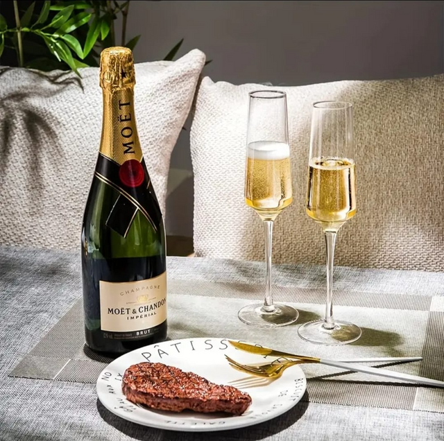 Champagne Glasses