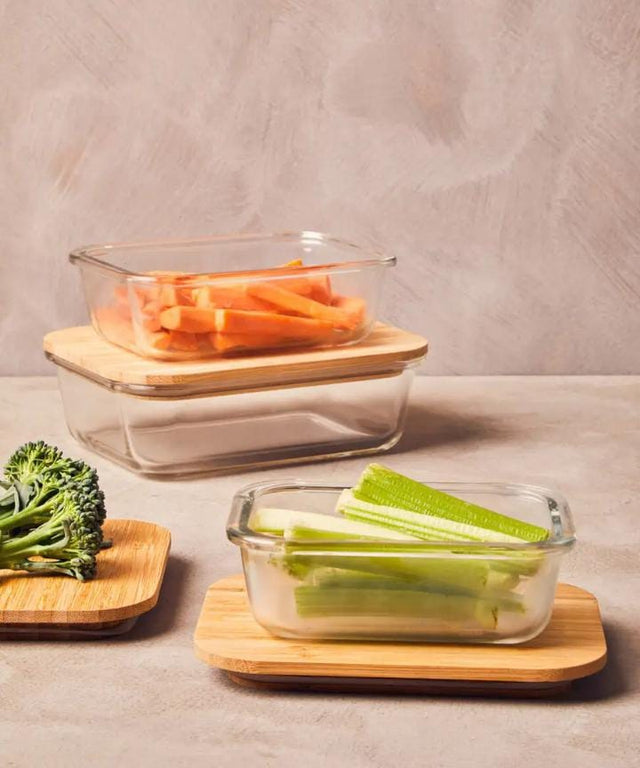 Borosilicate food cover with bamboo cover