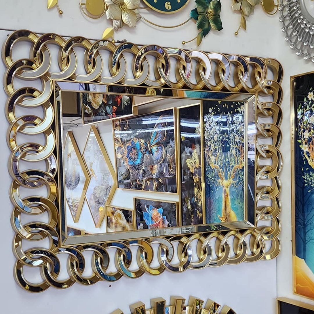 Decorative mirror