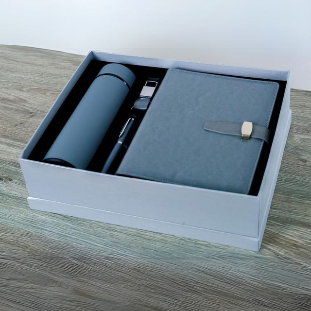 New in Executive 4 in 1 gift set