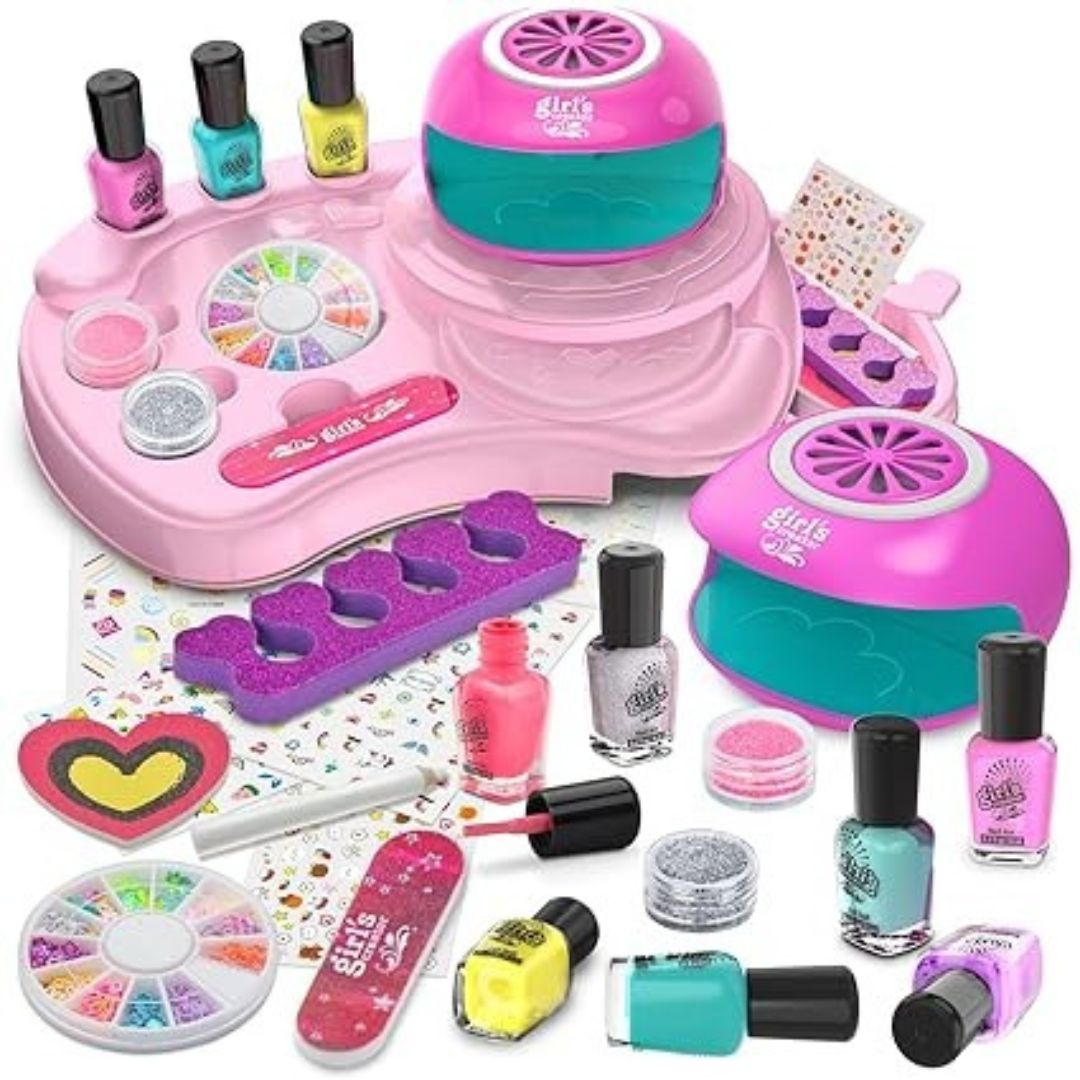 Nail Art Studio for Girls 💅🎨
All-in-one kit – includes polish, stamps, glitter, and design tools.
Easy to use – kids can create fun, stylish nail designs at home.
Safe & washable – non-toxic polish and accessories, perfect for creative play.
Great gift for birthdays, sleepovers, and little fashion lovers!