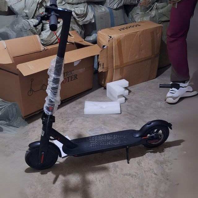 Electric scooter for adults