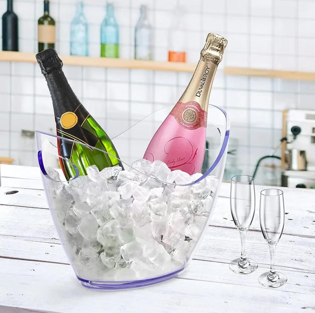 Heavy clear acrylic ice bucket