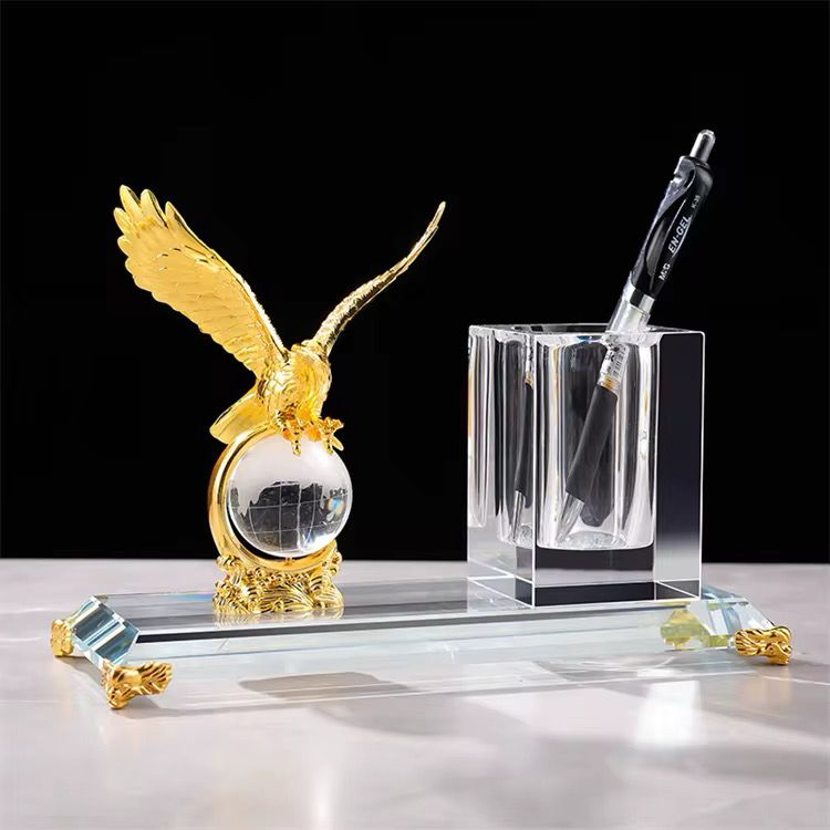Gold Silver Bronze Metal Eagle with Globe Desktop Gift Crystal Pen Holder Set for Table Office Decoration