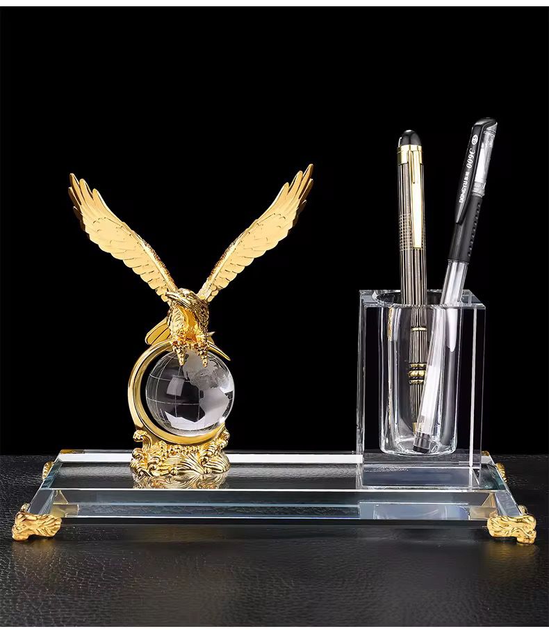 Gold Silver Bronze Metal Eagle with Globe Desktop Gift Crystal Pen Holder Set for Table Office Decoration