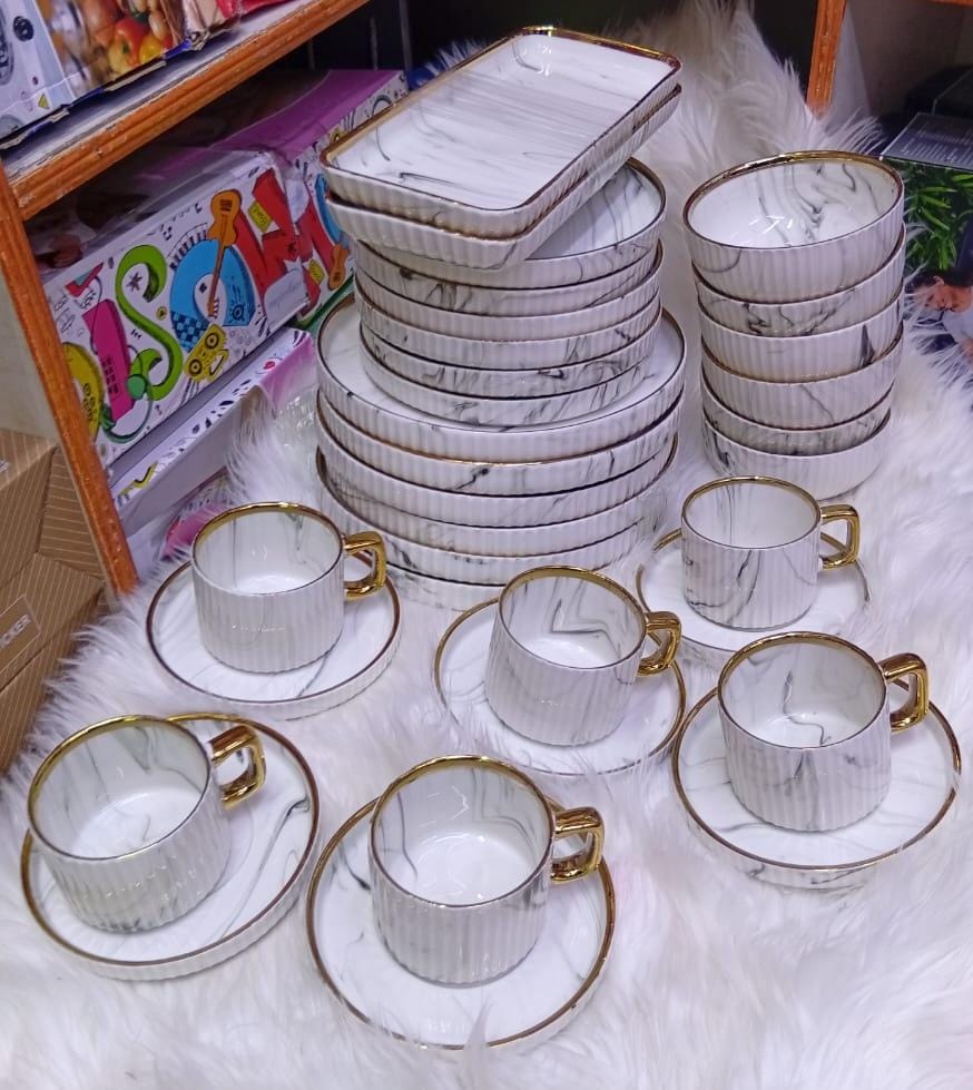 Elegant European Porcelain Dinner set