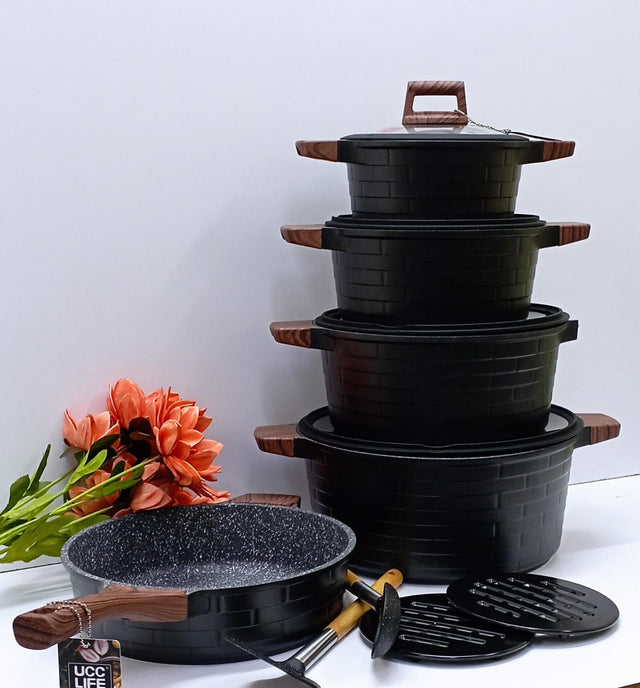 ❇️13pcs includes,
◾20cm casserole
◾24cm casserole
◾28cm casserole
◾32cm casserole
◾28cm deep frypan without lid
◾2pcs shovel
◾2pcs insulation pad
