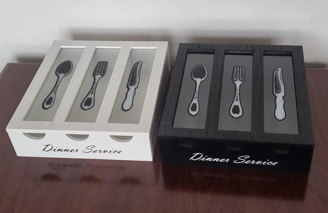 Dinner service 3 compartment cutlery box organizer