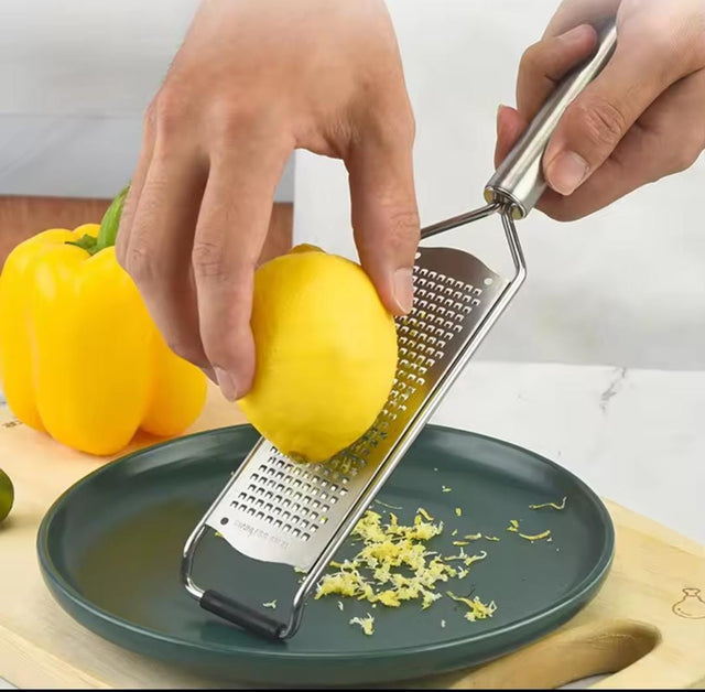 Premium Stainless Steel Fine Cheese & Citrus Grater with Protective Cover