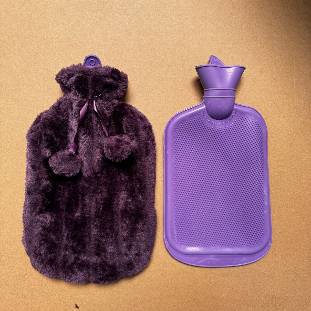 hot water bottle with a free fleece cover 2liters