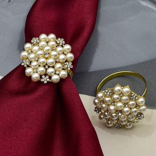 Luxurious Napkin rings
Available in 3 designs
