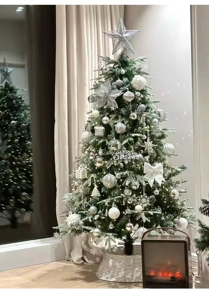 Pre-Lit Christmas Tree