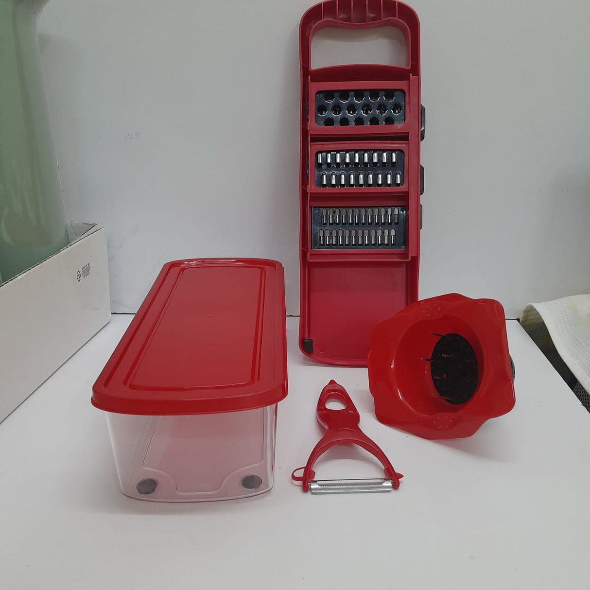 Multifunction wire cutter/vegetable slicer