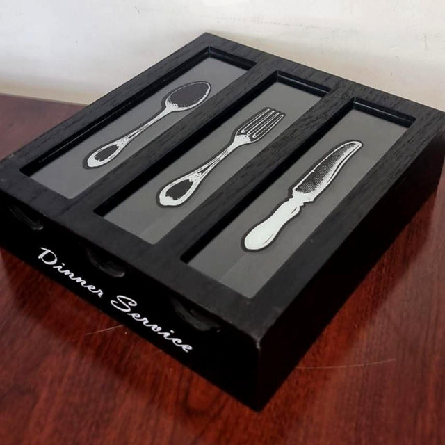 Dinner service 3 compartment cutlery box organizer