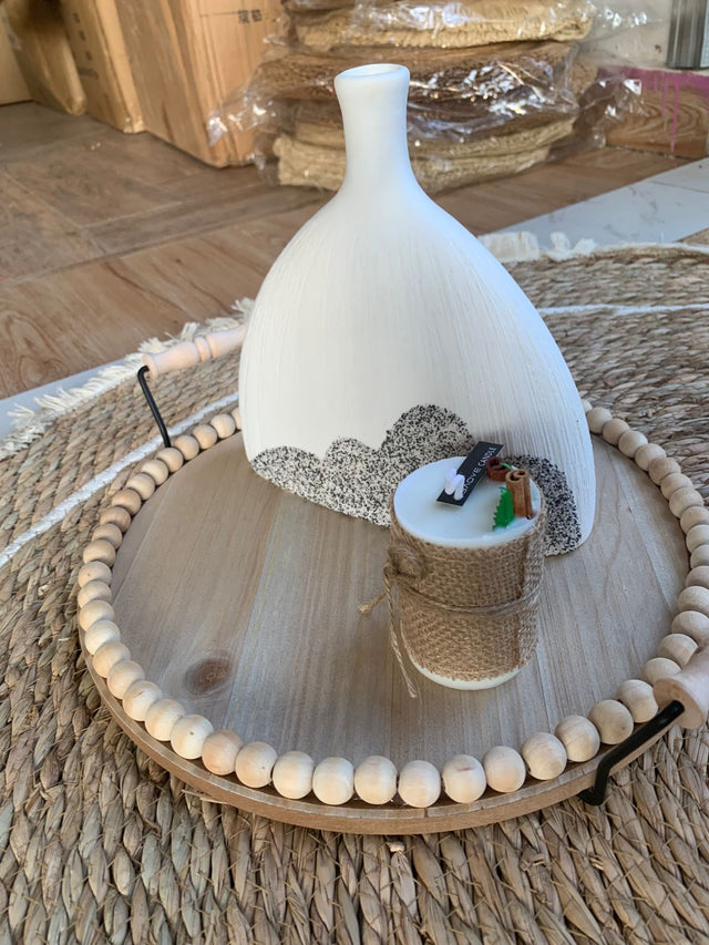 Modern Ceramic Vase - Fish-Tail Design in Matte Black & White, Handcrafted with Snow Powder Mountain Patterns for Home Décor