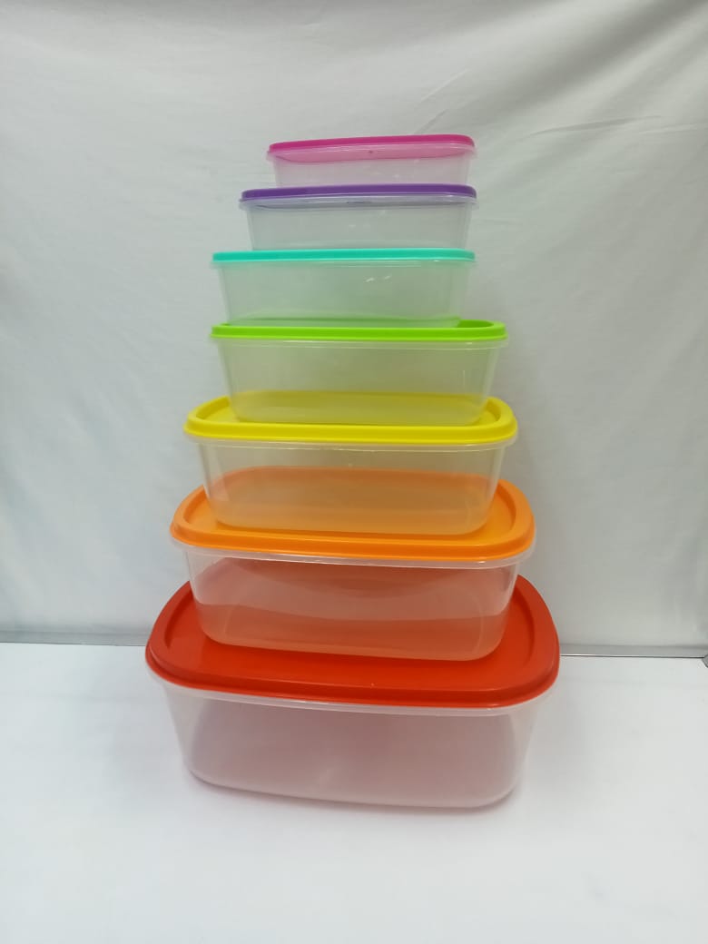 Multicolored plastic storage containers 7pcs