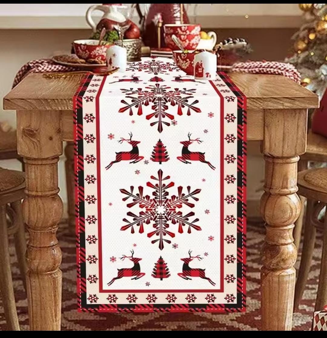 Christmas Themed Table Runners — 33×185 cm