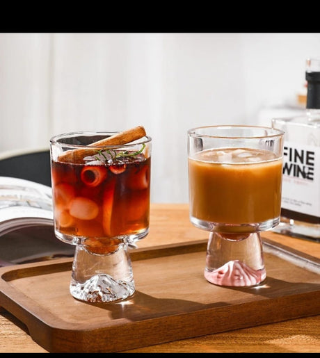 Elegant Mountain-Bottom Crystal Glassware
Premium, high-quality crystal glass with a unique mountain-bottom design
Ideal for serving whiskey, coffee, juice, or even ice cream
Stylish and versatile — perfect for home use or gifting
Capacity: 340 ml