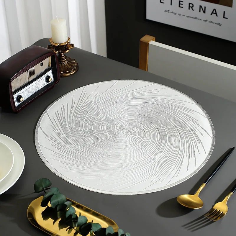 ROUND PRINTED gold place mats 6pcs