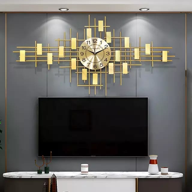 Large Gold metal sunburst Wall Clock