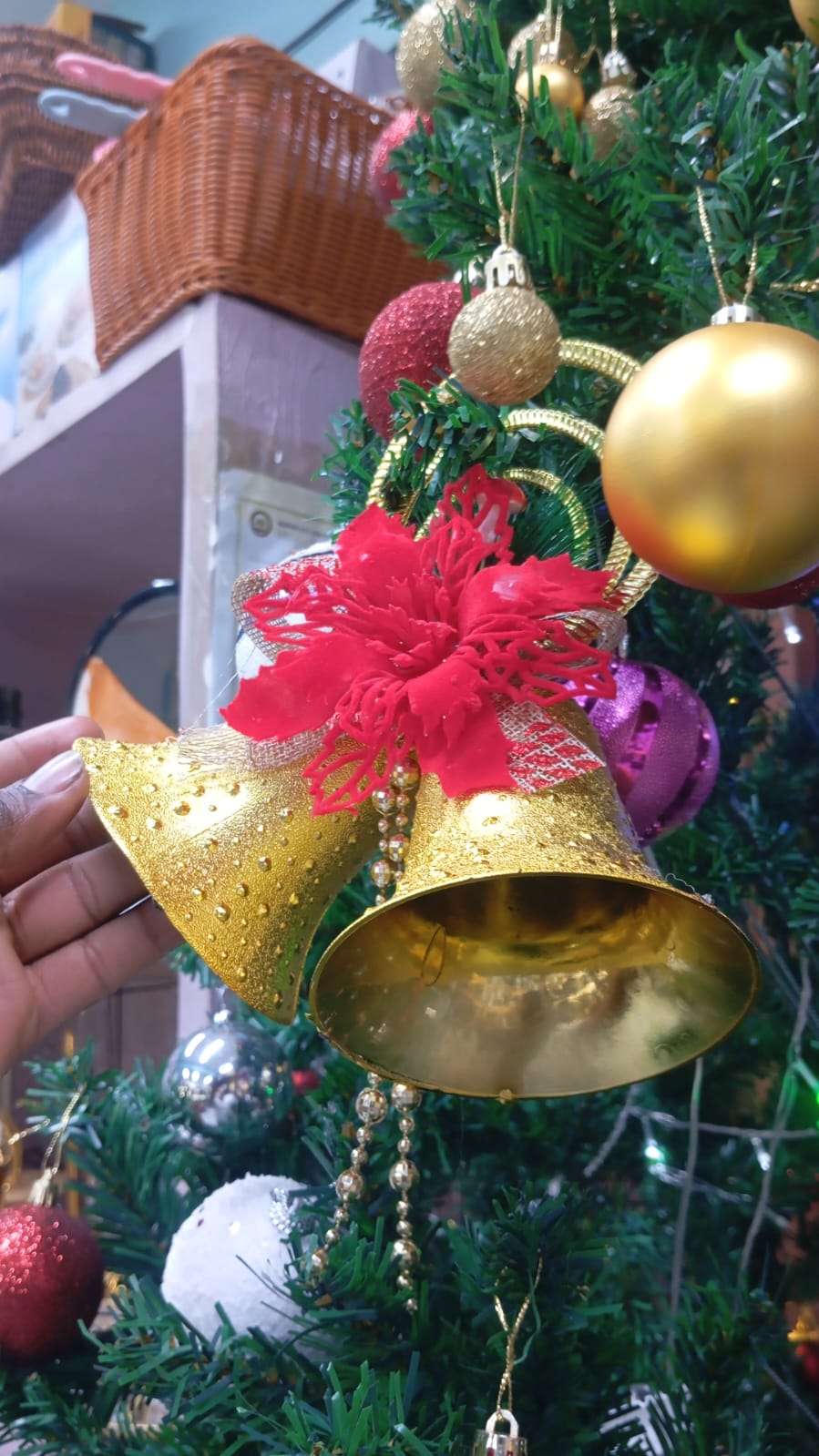 Christmas Tree Jingle Bell Ornament – 1pc