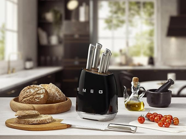 SMEG 6-Piece Knife Block Set in Cream with stainless steel knives including vegetable, utility, meat, santoku, bread and chef's knife in retro 50's style block