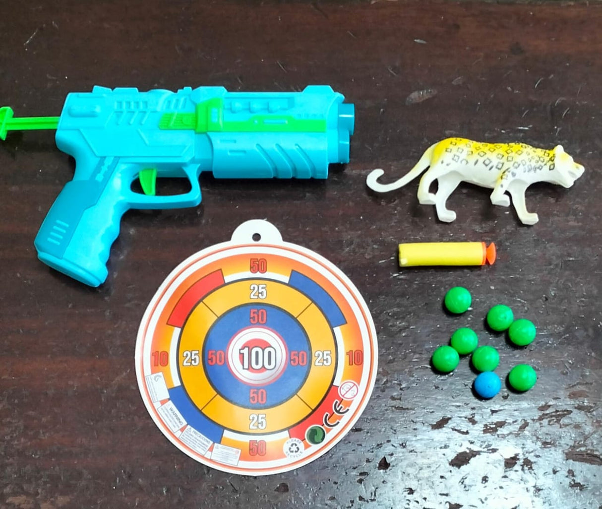 Kids' Toy Gun With Simulation Structure and Target