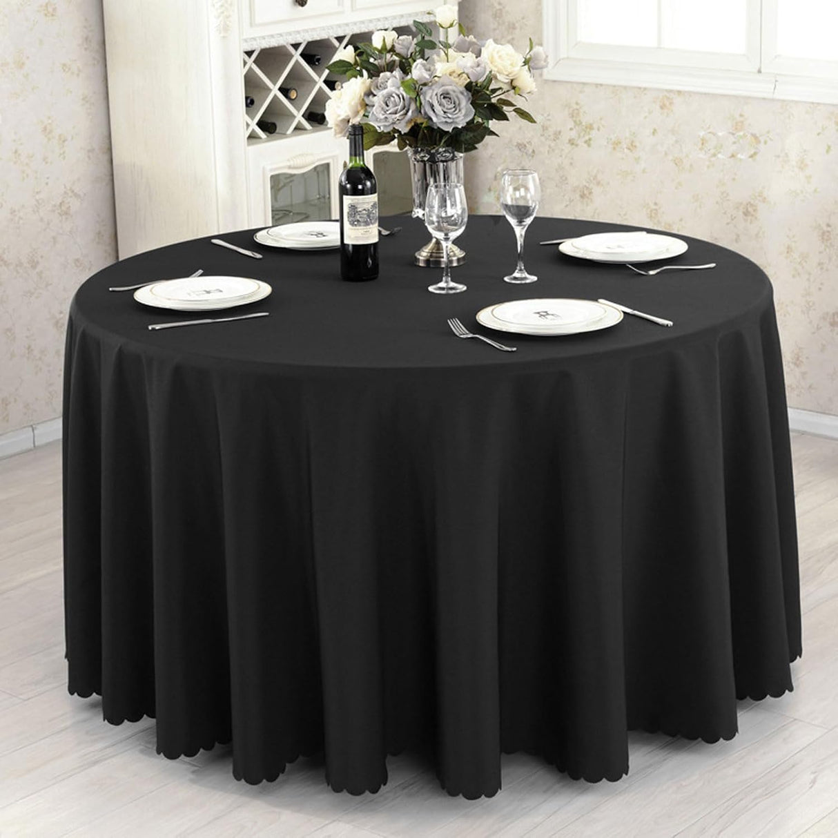 Round Polyester Tablecloth – 320cm Wedding & Event Table Cover