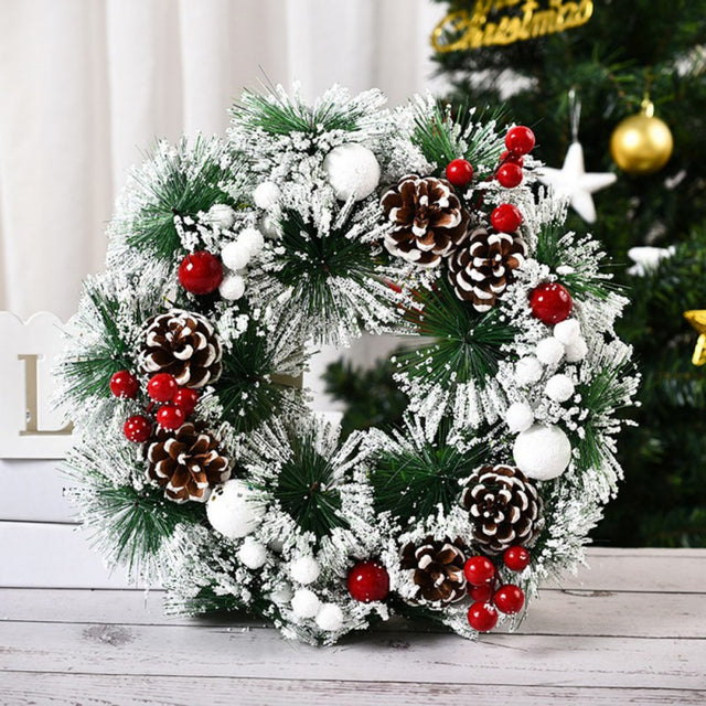 Snowy Christmas Wreath – 32 cm