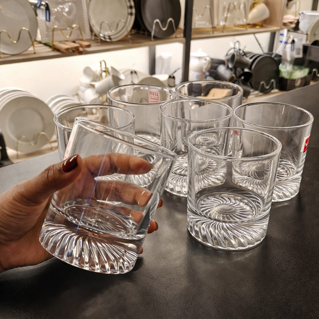 Crystal Swirl Base Whisky Glasses