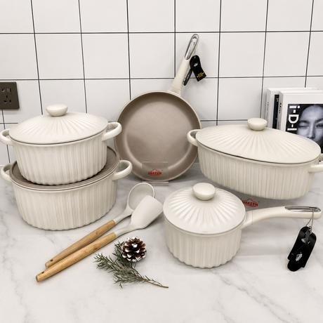UAKEEN 10-Piece Non-Stick Cookware Set