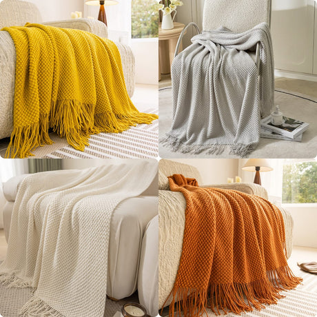 Knitted throw blanket