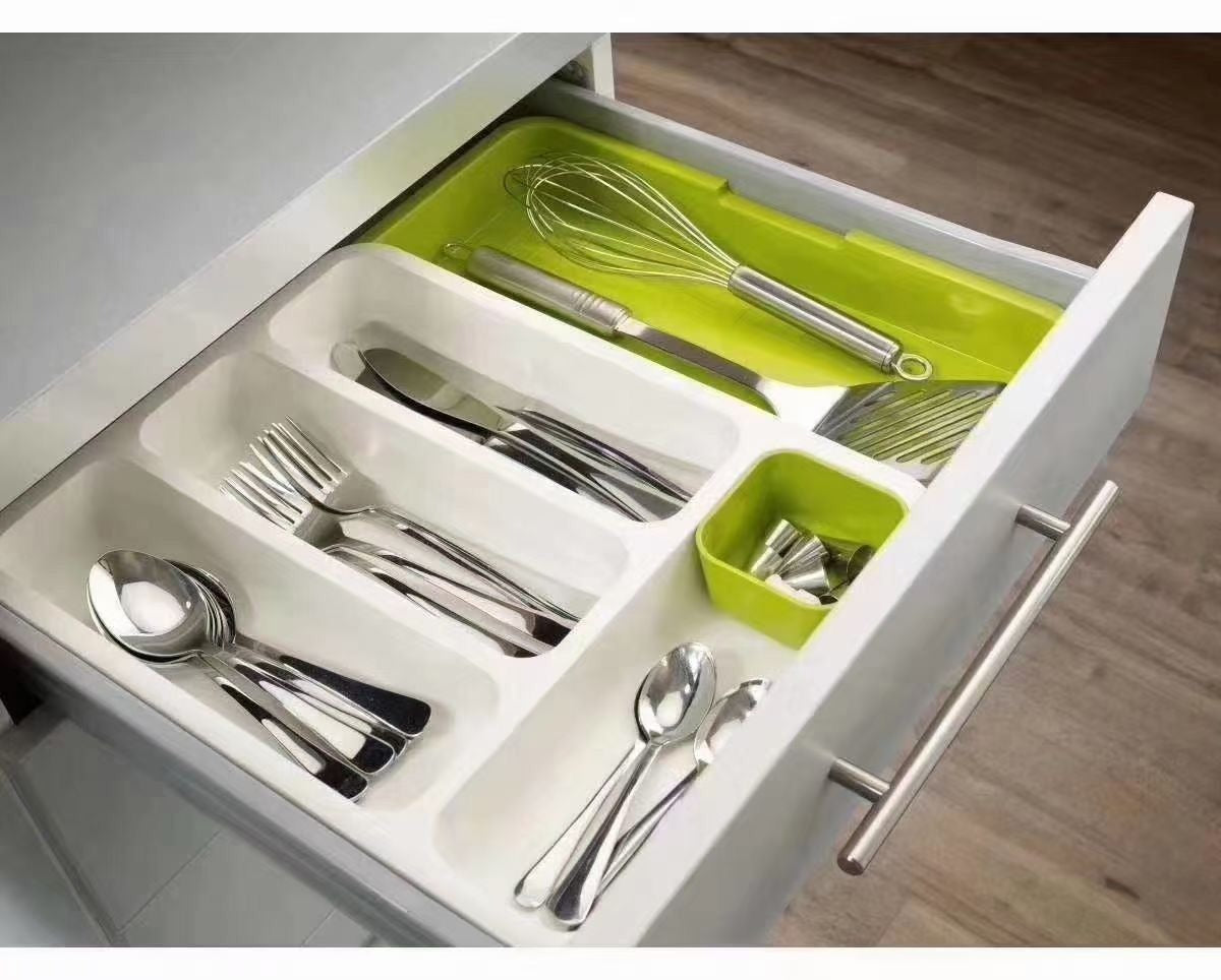 Expandable cutlery organiser 1