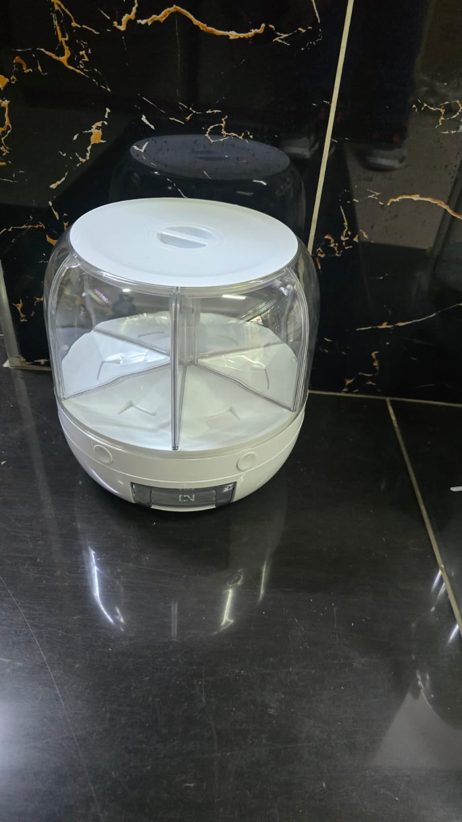 Medium 360⁰ Rotating Cereal Dispenser