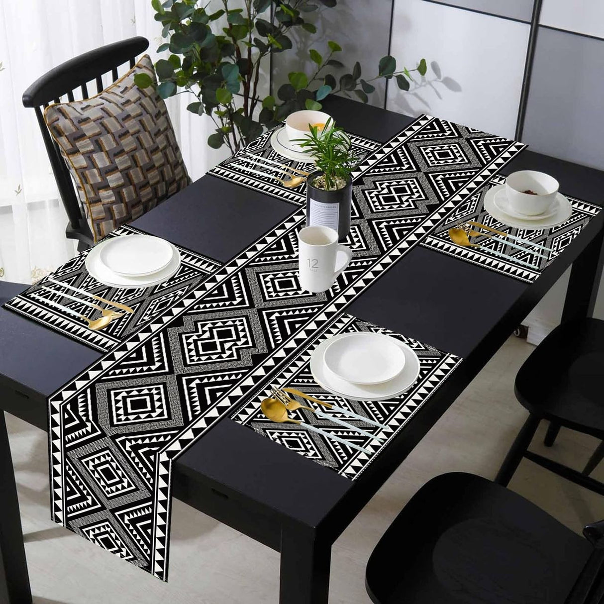 Bohemian Table Runner And Placemats Set Polyester Printed Floral Patterns Hand Washable Tablecloth For Dining Room Tables