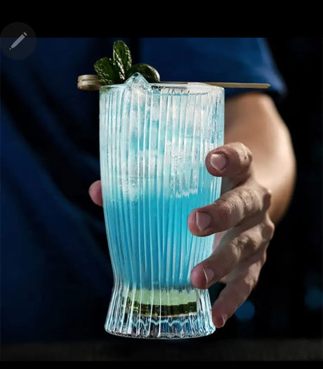 Unique Striped Aesthetic Highball Glass – 360ml (Set of 6)
Stylish highball glass with a sleek striped design

Ideal for juice, iced coffee, milk, or cold beverages

Great for home use, cafés, or entertaining guests

Capacity: 360 ml

Set includes 6 pieces