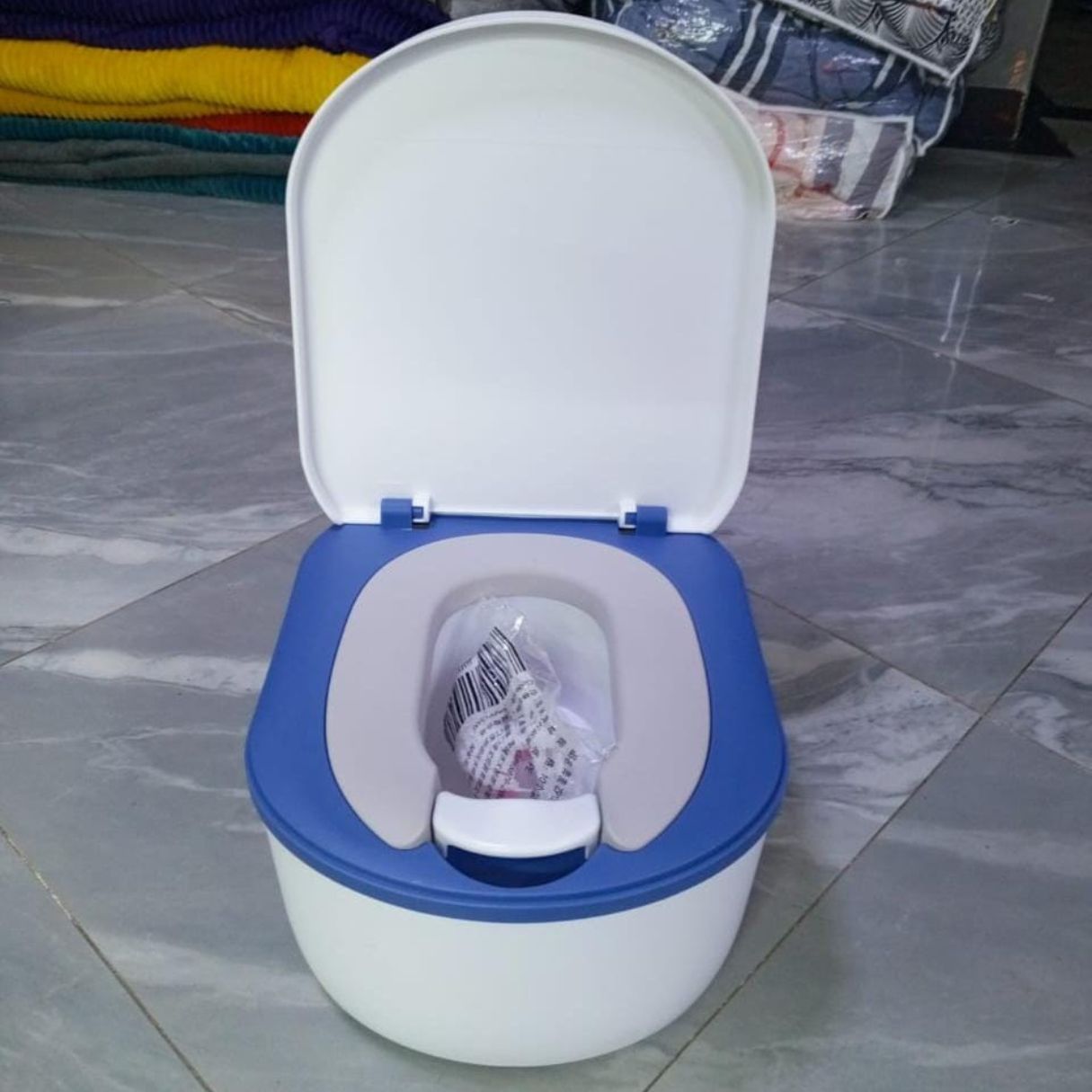 Baby potty with cleaning brush