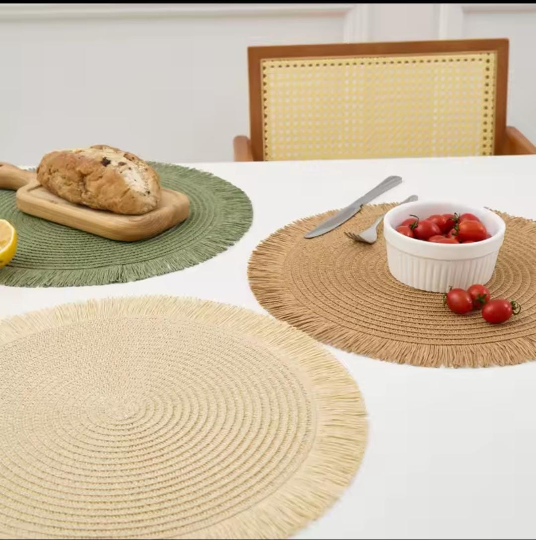 quality woven table/place mats. Round shape