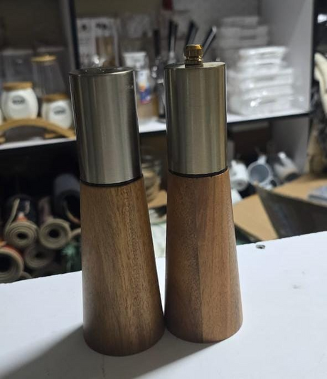 Luxury kitchen pepper & salt grinder 2pcs