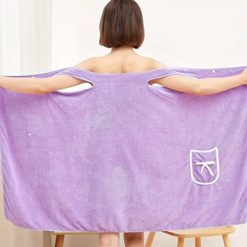 Wearable bath towel