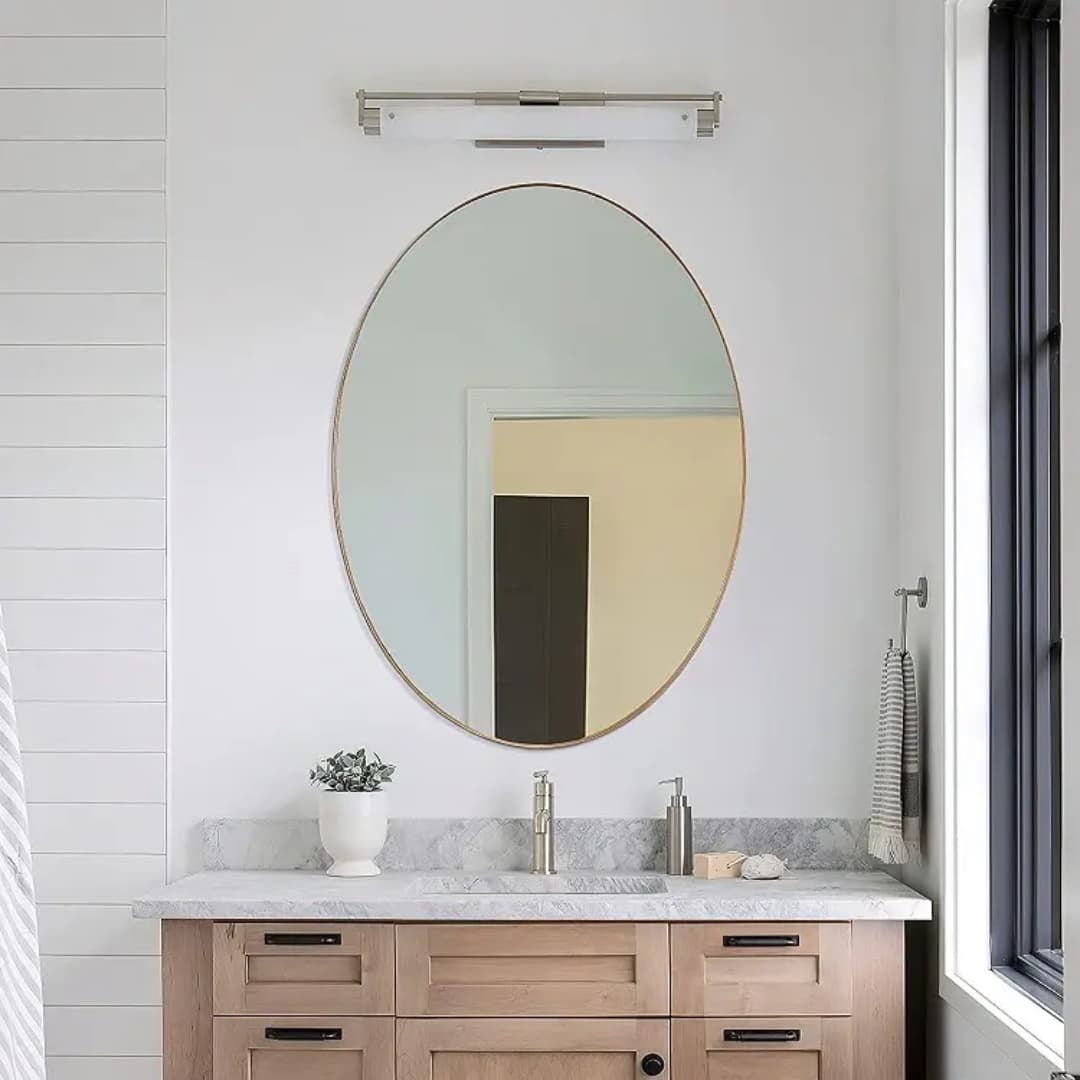 Minimalist Nordic Round  Decorative Mirror With A Leather Strap