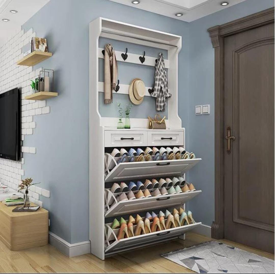 Shoe Cabinet with Hanger