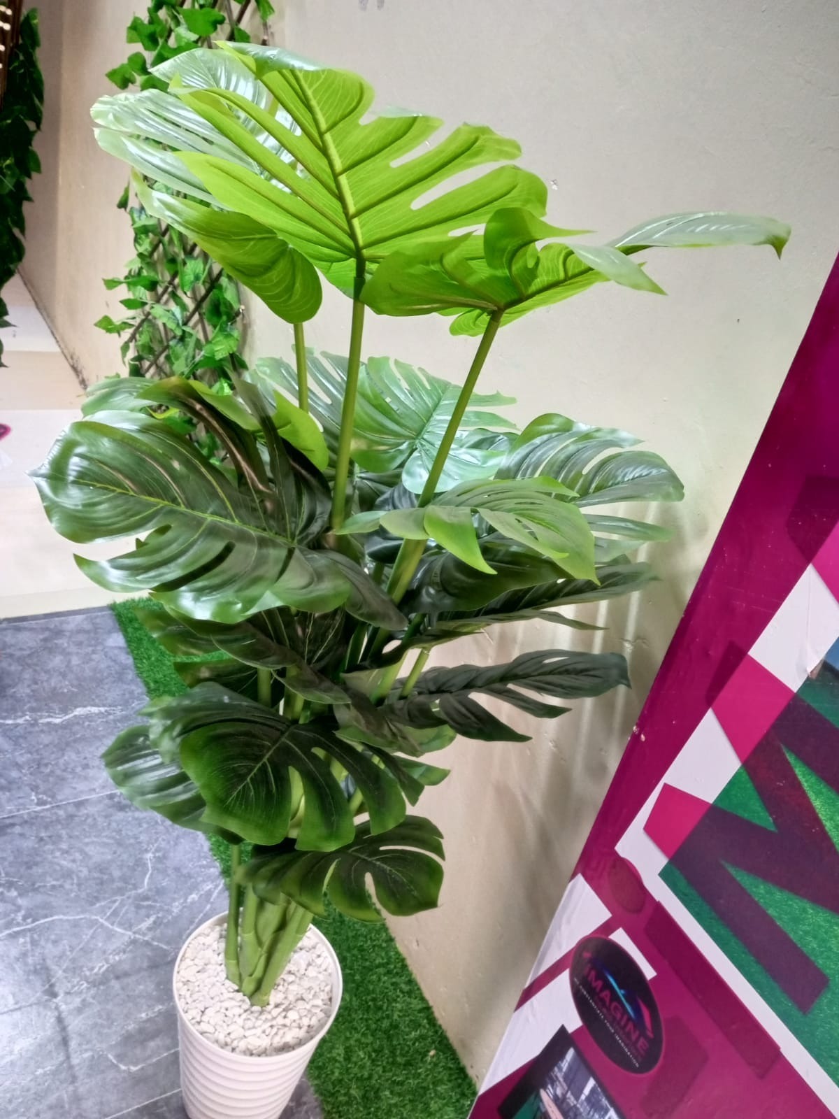 artificial plants